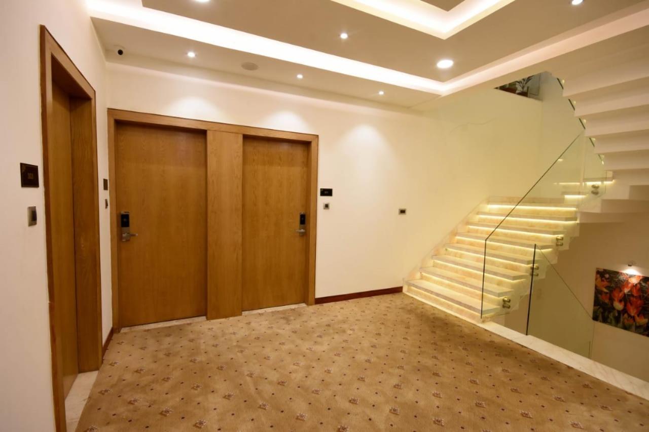 The Moziac Hotel Gwalior Exterior photo