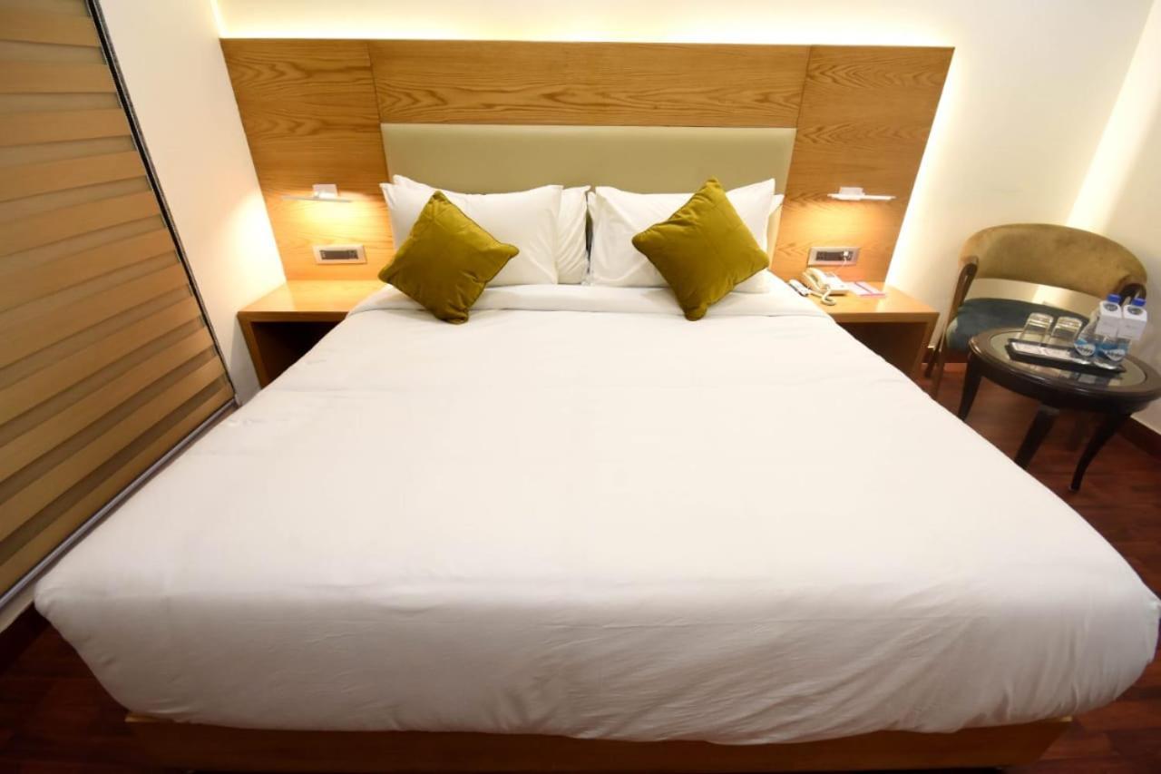 The Moziac Hotel Gwalior Exterior photo